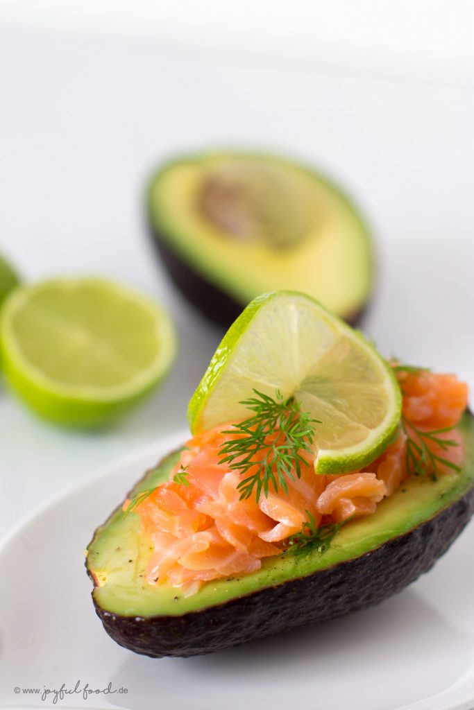 Avocado Lachs Schiffchen