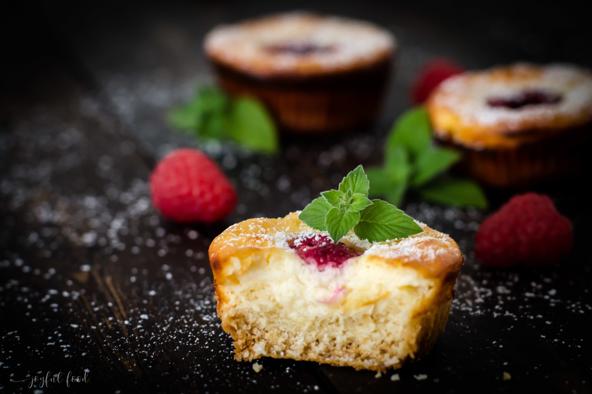 Herrliche Käsekuchen Muffins mit Himbeeren | Joyful Food