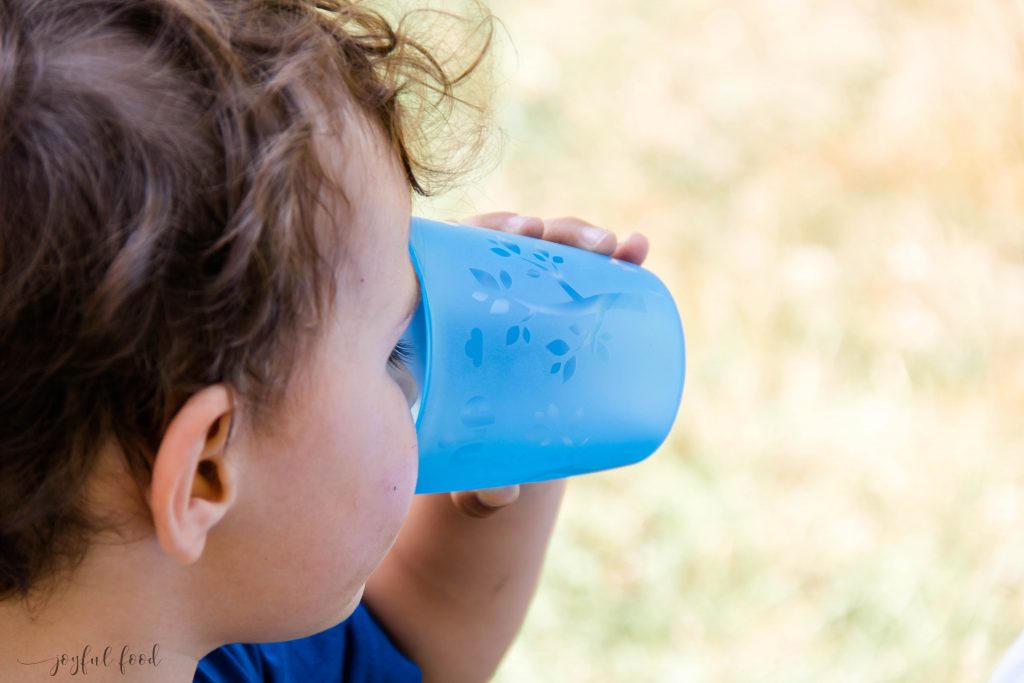 Kinderessen nip Kindergeschirr