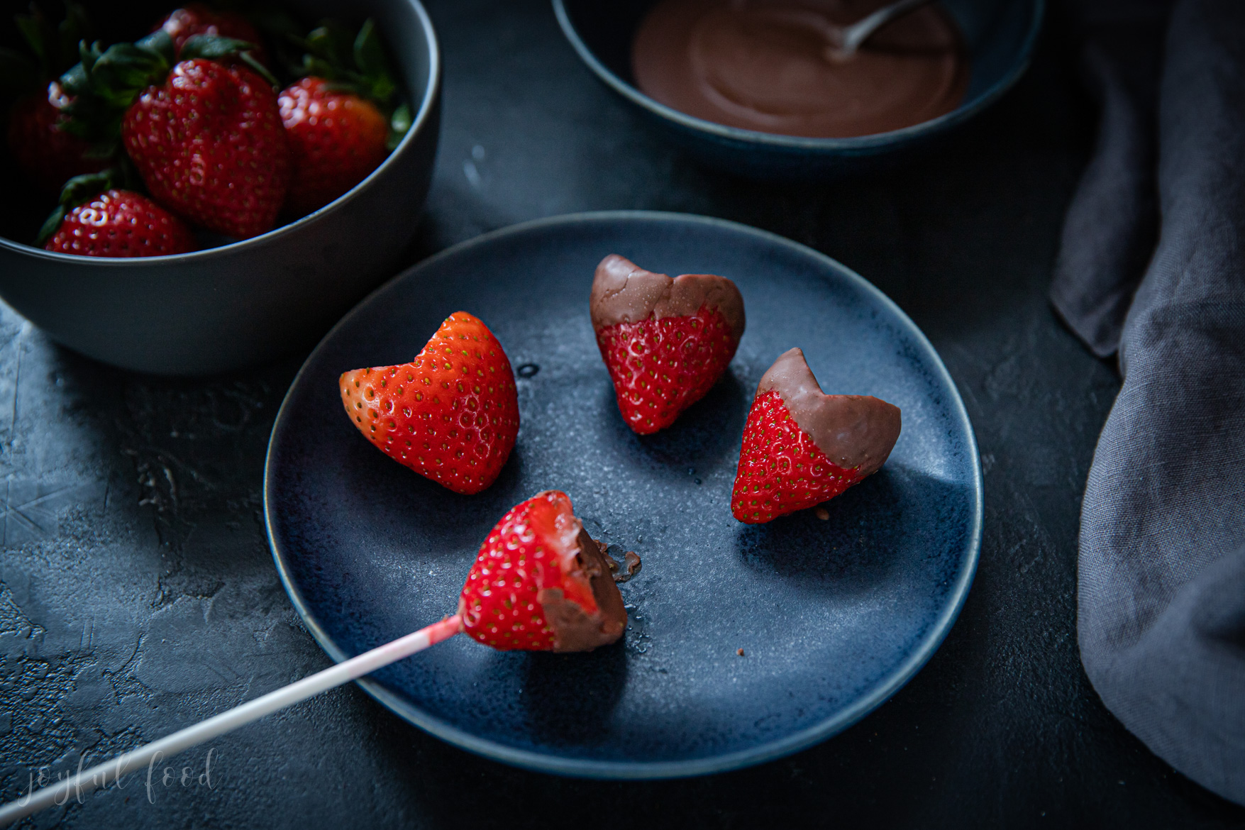 Valentinstags-Essen: Schoko Erdbeeren und 3 köstliche Rezeptideen | Joyful Food