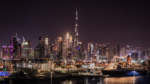 Dubai Skyline Nacht Burj Khalifa Stefanie Fleischmann